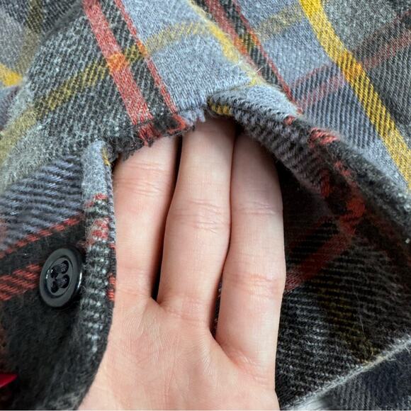 Vintage Flannel Shacket Shirt Jacket Quilted Lined Plaid Workwear Grunge - Picture 5 of 6